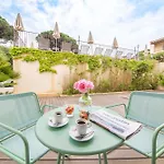 Szálloda Les Capucines Saint Tropez 4*