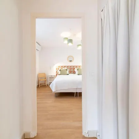 Les Capucines Saint Tropez 4* ガッサン