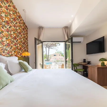 מלון Capucines Hotel Saint Tropez