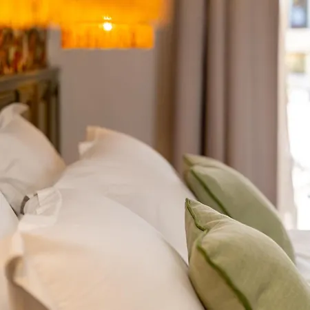 Capucines Hotel Saint Tropez מלון