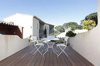 Les Capucines Saint Tropez 4* ガッサン