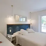 Les Capucines Saint Tropez 4*