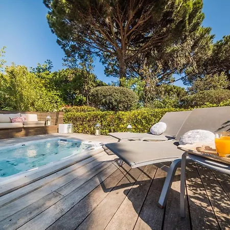 Les Capucines Saint Tropez 4*