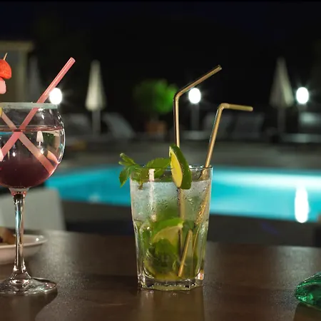 Hotel Les Capucines Saint Tropez Gassin