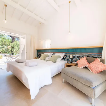 Les Capucines Saint Tropez 4*