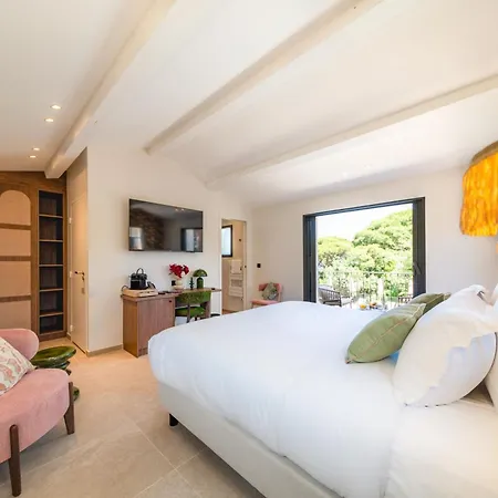 فندق Les Capucines Saint Tropez