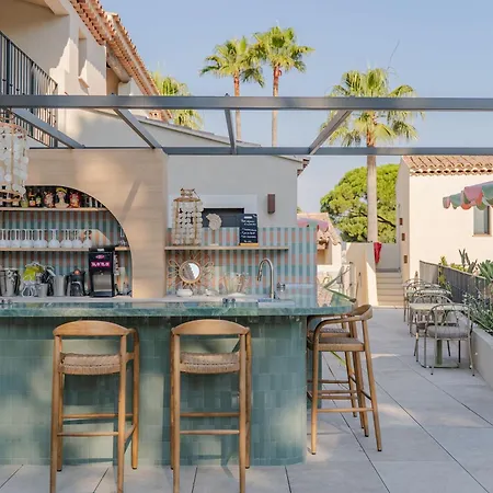 Capucines Saint Tropez