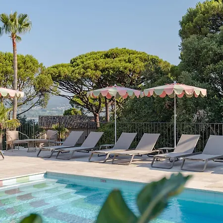 ホテル Capucines Saint Tropez