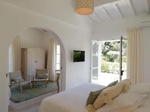 Les Capucines Saint Tropez جاسّا