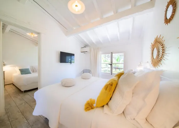 Les Capucines Saint Tropez جاسّا