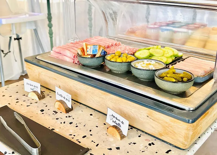 Les Capucines Saint Tropez 酒店 4*