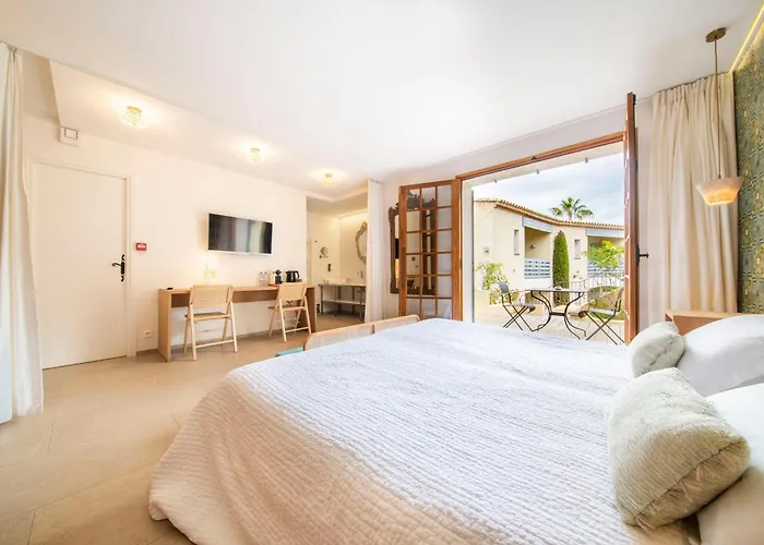 Les Capucines Saint Tropez 酒店