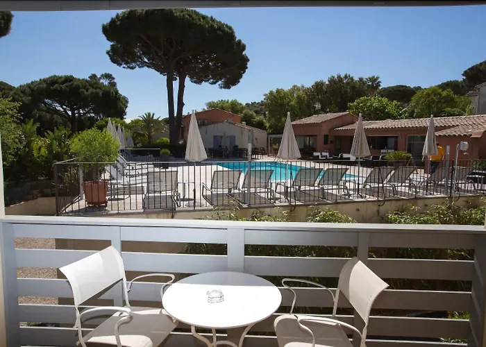 Les Capucines Saint Tropez جاسّا